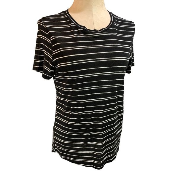 WhoWhatWear Tops - Small WhoWhatWear Black White Stripe Women's Tshirt Short Sleeve Linen Blend